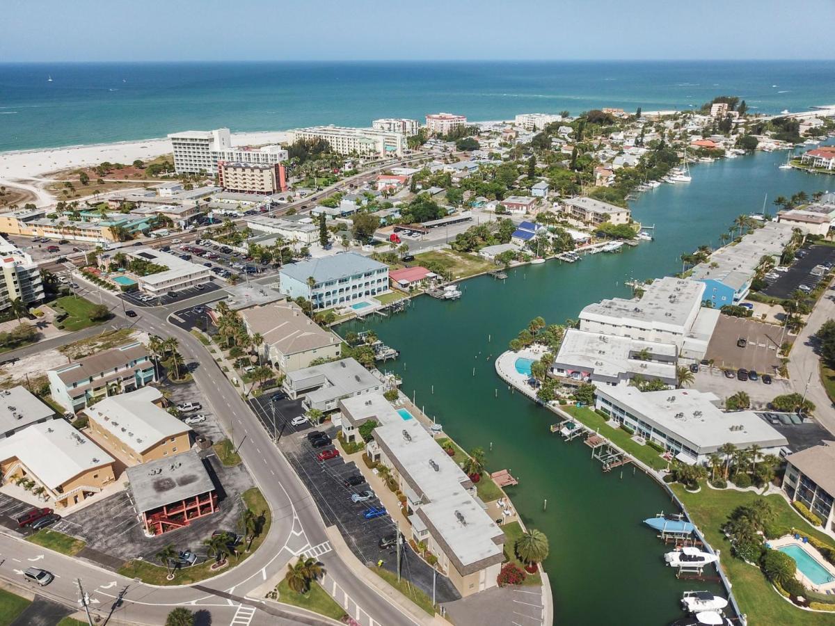 Appartement Funshine Pointe Capri à St. Pete Beach Extérieur photo