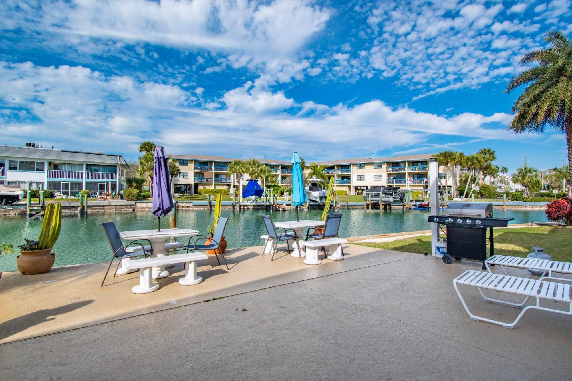 Appartement Funshine Pointe Capri à St. Pete Beach Extérieur photo
